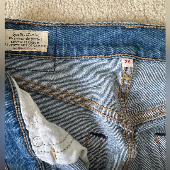 VINTAGE LEVI’S Wedgie Straight Jeans - Picture 3 of 4